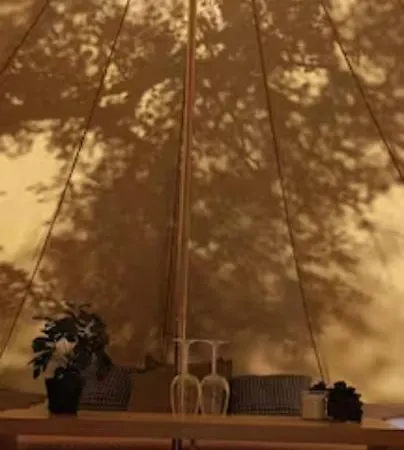 évasion En Pleine Nature, Tipi Insolite Et Jacuzzi Au Pont Du Gard !