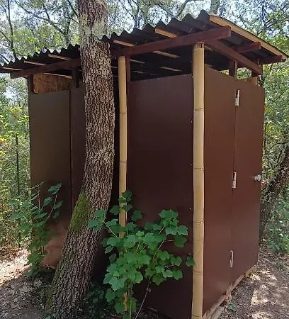 évasion En Pleine Nature, Tipi Insolite Et Jacuzzi Au Pont Du Gard ! Vers Pont du Gard