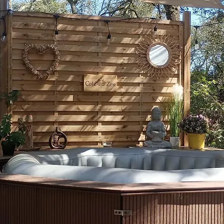 Campo de lujo évasion En Pleine Nature, Tipi Insolite Et Jacuzzi Au Pont Du Gard ! Vers Pont du Gard