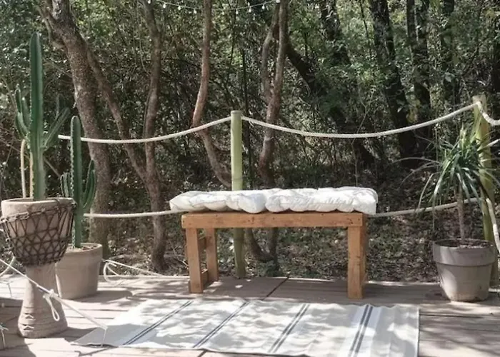 Evasion En Pleine Nature, Tipi Insolite Et Jacuzzi Au Pont Du Gard ! Luxury tent