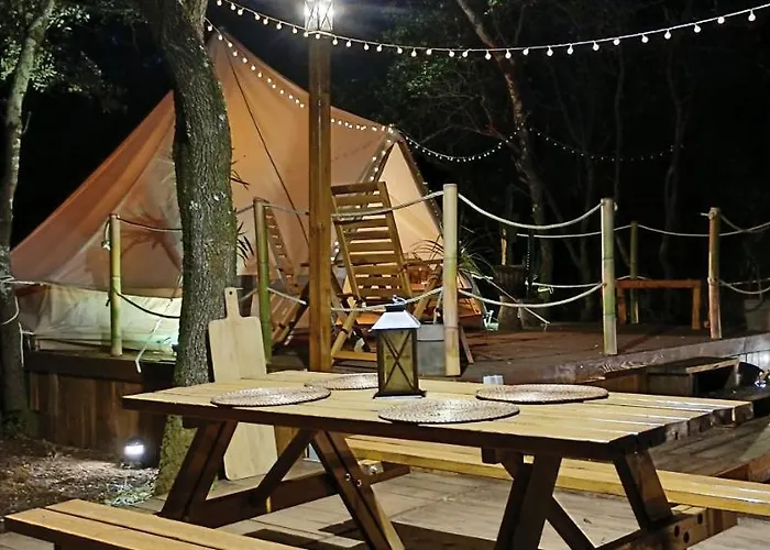 Evasion En Pleine Nature, Tipi Insolite Et Jacuzzi Au Pont Du Gard ! Vers Pont du Gard